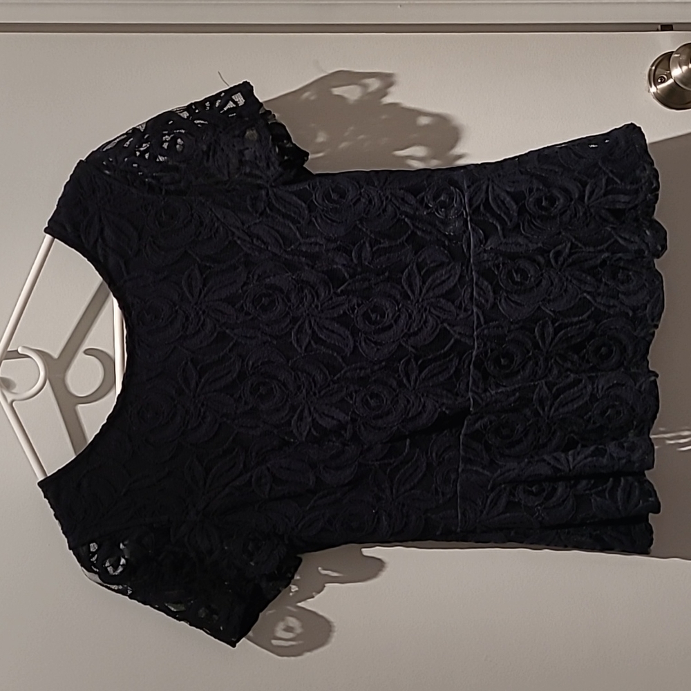 Charter club navy lace peplum top size M
